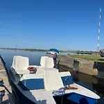 Campingplatz Lawendowa Przystan Wicko 3 Km Od Miedzyzdrojow