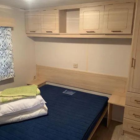 Lawendowa Przystan Wicko 3 Km Od Miedzyzdrojow キャンプ場