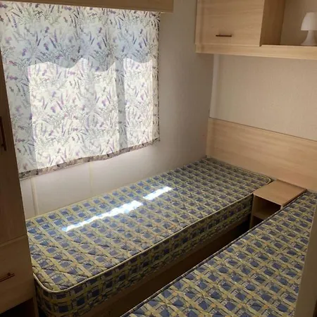 Lawendowa Przystan Wicko 3 Km Od Miedzyzdrojow キャンプ場