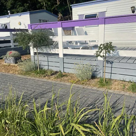 Lawendowa Przystan Wicko 3 Km Od Miedzyzdrojow キャンプ場 *