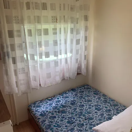 Lawendowa Przystan Wicko 3 Km Od Miedzyzdrojow キャンプ場 ミエンジズドロイェ